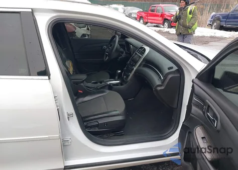 2016 Chevrolet Malibu Limited Lt z USA, uszkodzony, nr VIN 1G11C5SA0GF129239